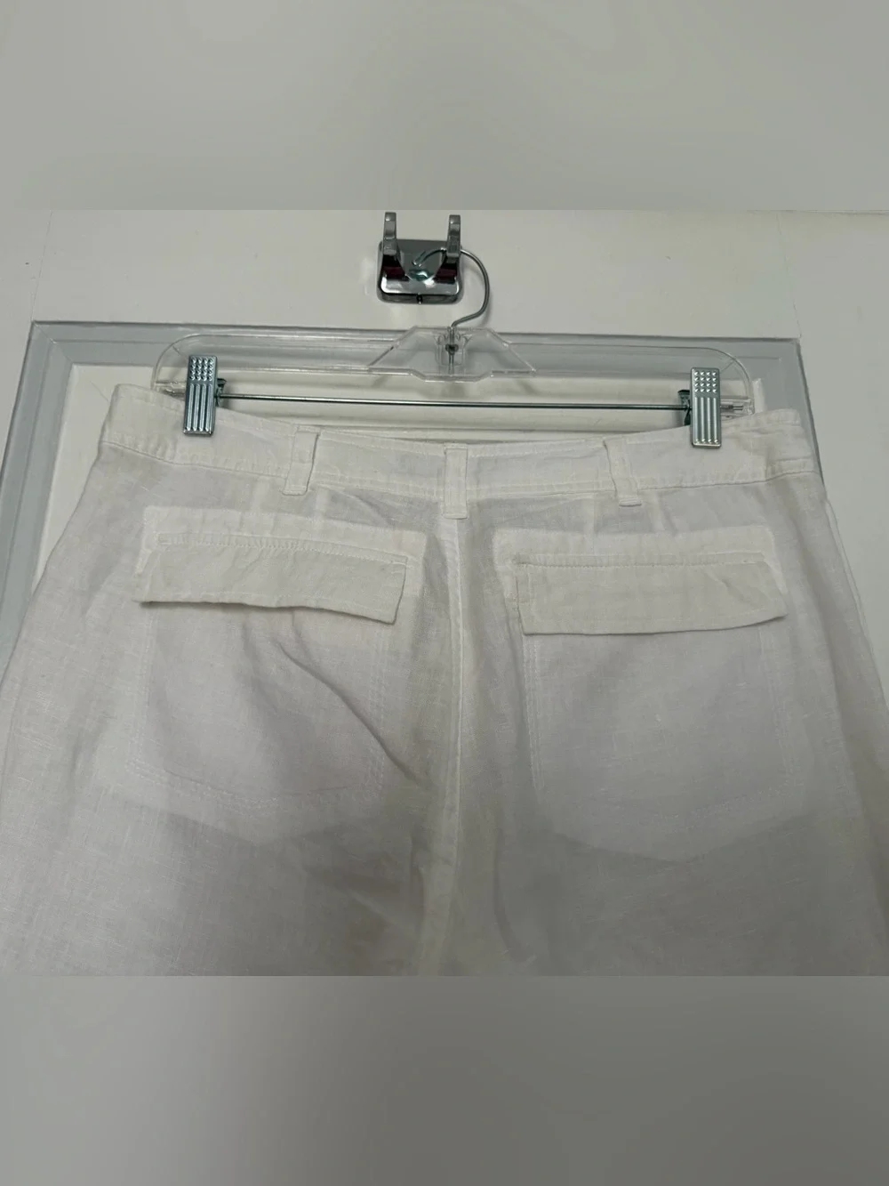 Banana Republic White Women’s Cargo Linen Capri Pants
